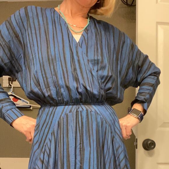 Stella & Rose Blue Black Boho Striped Modest Lightweight Dress sz Small NWOT - Picture 4 of 16
